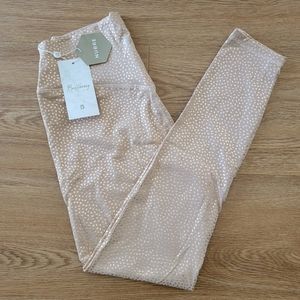 BNWT Buffbunny Rosa Legging Beige Gold Bossy M
